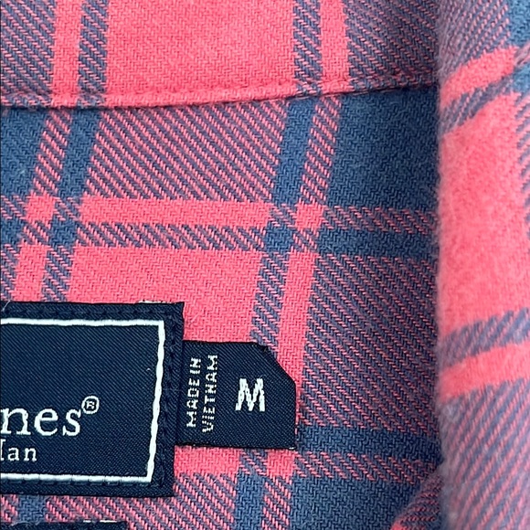 Vineyard Vines Pink and Blue Casual Button Down Shirt - Picture 7 of 9